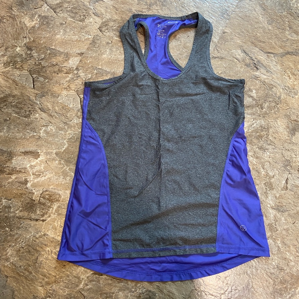 Athletic tank